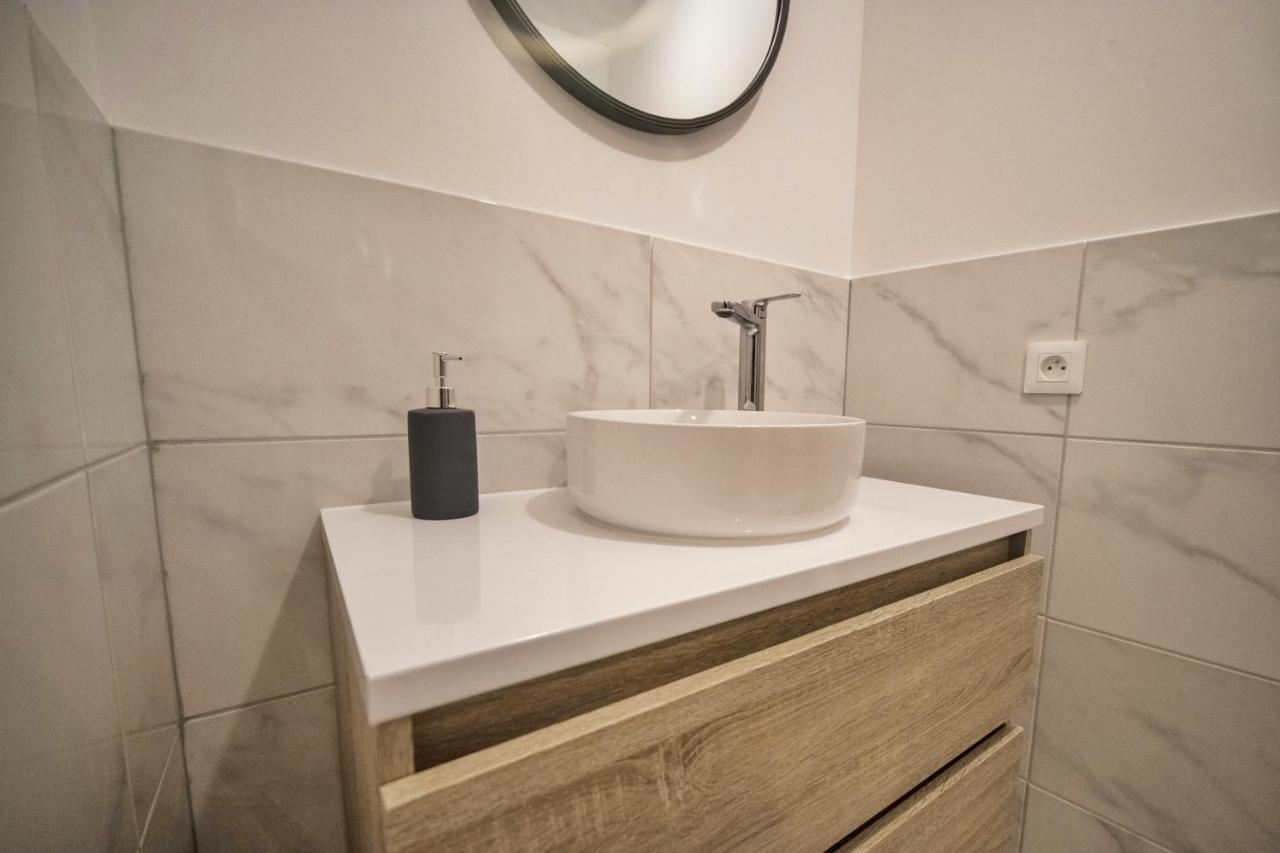 ❂ Les Logis De La Tremoille ❂ Cozy ❂ Netflix ❂ Apartment Thouars Bagian luar foto