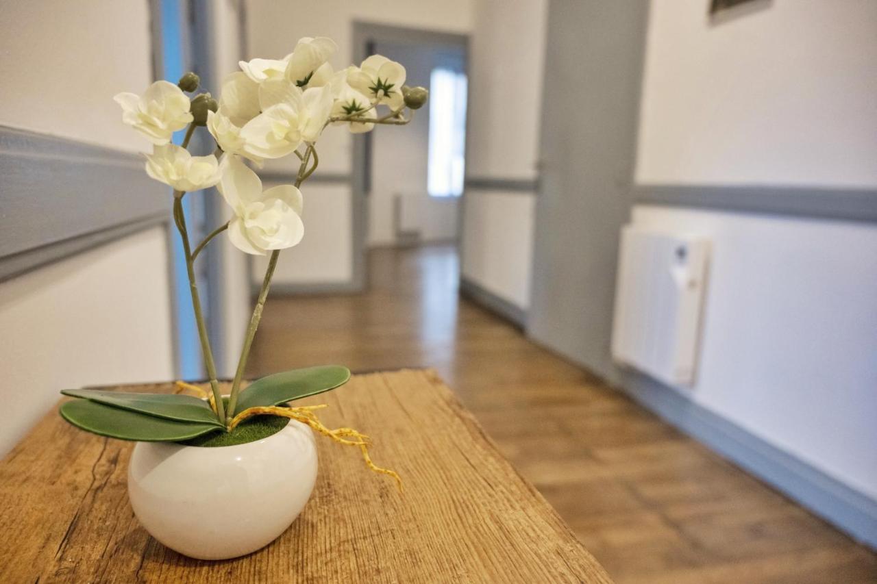 ❂ Les Logis De La Tremoille ❂ Cozy ❂ Netflix ❂ Apartment Thouars Bagian luar foto