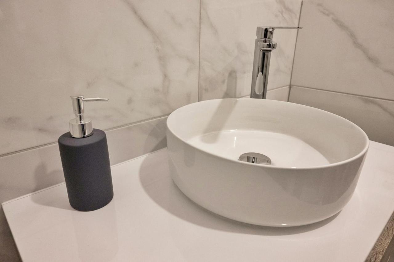 ❂ Les Logis De La Tremoille ❂ Cozy ❂ Netflix ❂ Apartment Thouars Bagian luar foto